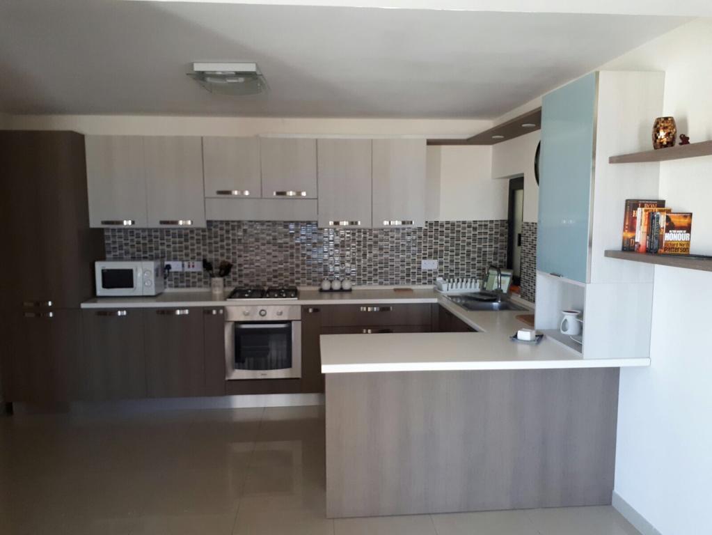 Bugibba Homes Suite Сейнт Полс Бей Екстериор снимка